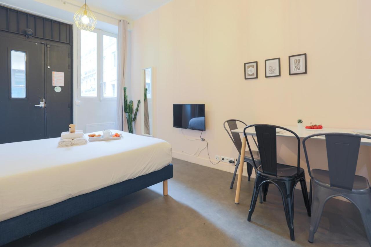 Ws Opera-Folies Bergeres Apartman Párizs Kültér fotó